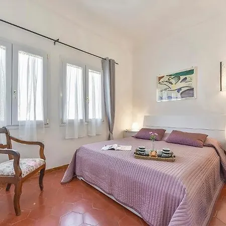 San Giuseppe Flat-3